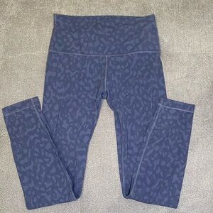 Lululemon Leggings - Size 6